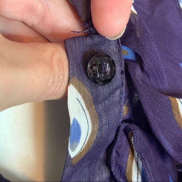 Romeo & Juliet Couture peacock ruffled peplum top - Picture 7 of 9